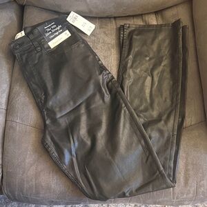 Abercrombie & Fitch '90s Slim Straight Faux Leather Pants - Black